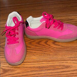 Pink Shoes
